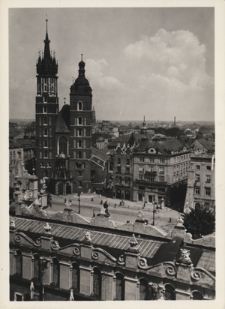 Kraków. Attyki Sukiennic i Kościół N. M. P.