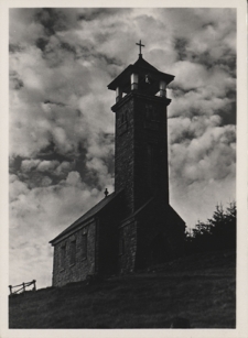 Beskid Śląski. Kapliczka na szczycie Kozubowej