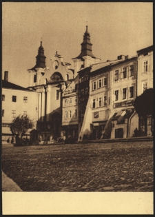 Przemyśl. Kościół franciszkański i stare domy Rynku